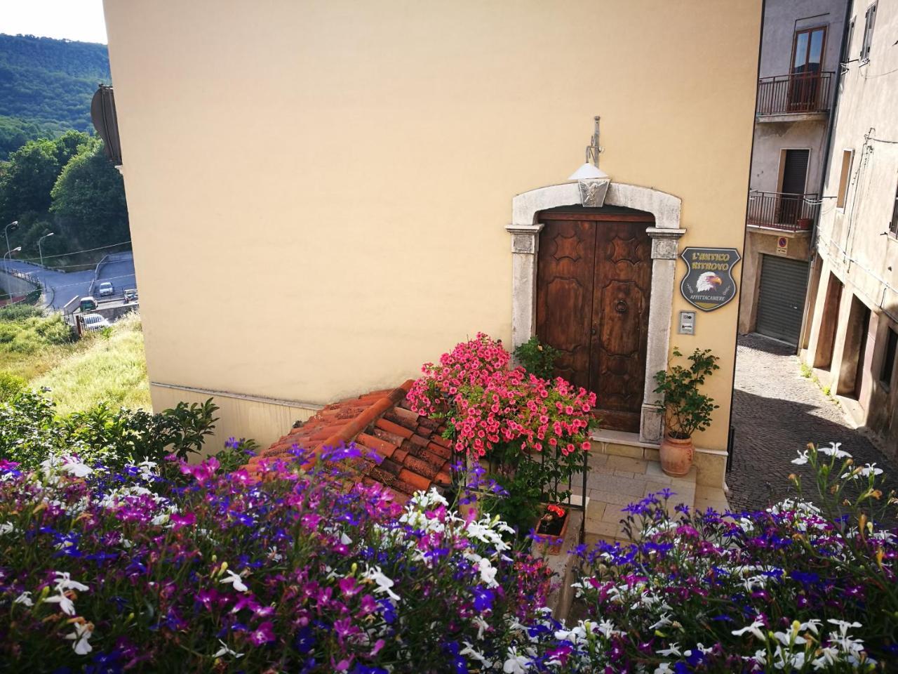 L'Antico Ritrovo Bed & Breakfast Moliterno Ngoại thất bức ảnh