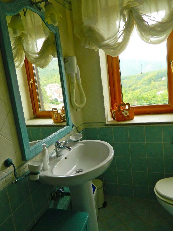 L'Antico Ritrovo Bed & Breakfast Moliterno Ngoại thất bức ảnh